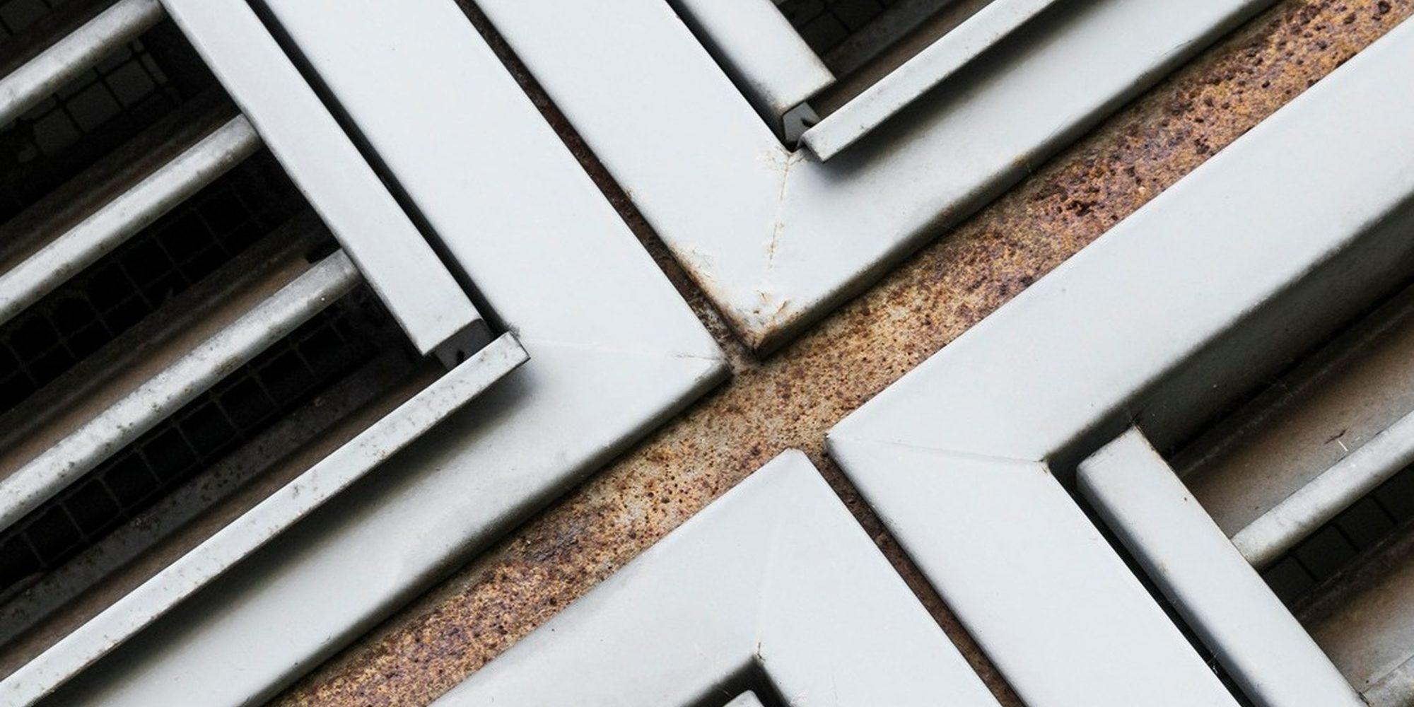 Clean air vent after a duct cleaning service